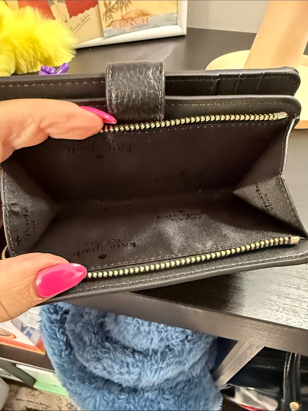 kate spade Black Pebbled Leather Zip Wallet with Gold Logo - Picture 10 of 10